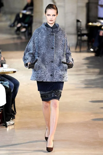 Look 23